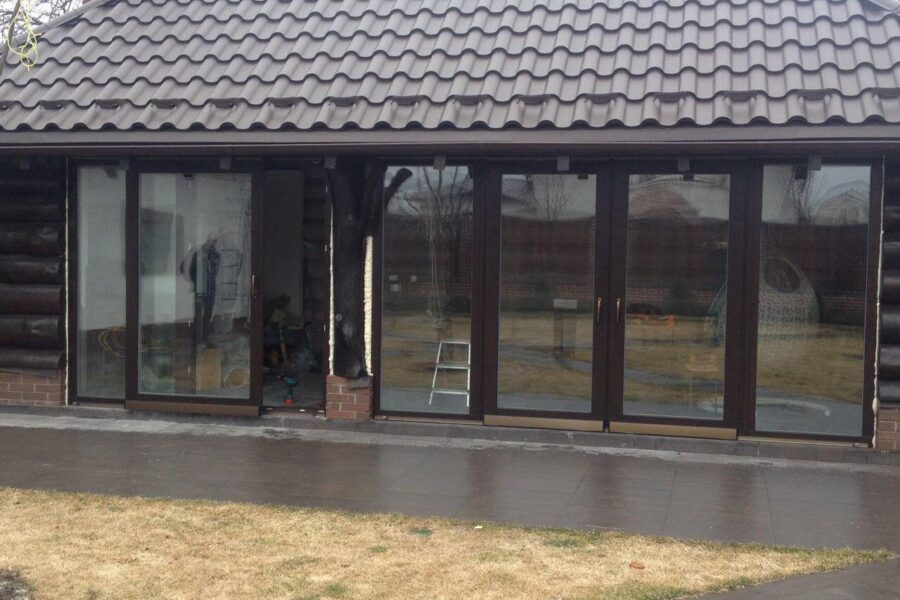 gallery-item